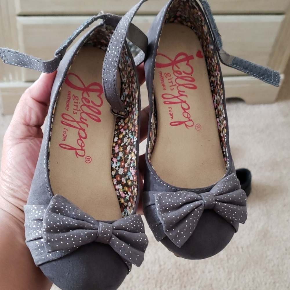 Girls dress shoes
